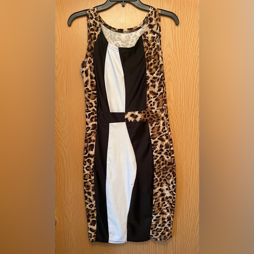 Ladies Leopard print Dress